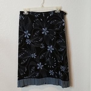 Gorgeous & sexy skirt, black and gray sz 8